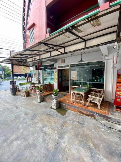 Ratanawong Place 807 Bangkok Eksteriør billede