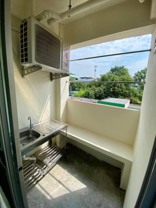 Ratanawong Place 807 Bangkok Eksteriør billede